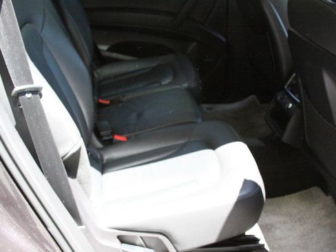 Used 2015 Audi Q7 TDI Premium Plus AWD/4WD image 29