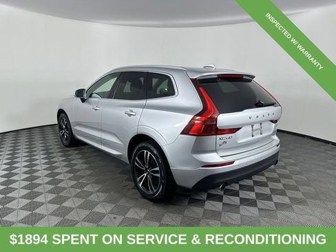 Used 2021 Volvo XC60 T5 Momentum w/ Climate Package AWD/4WD image 4