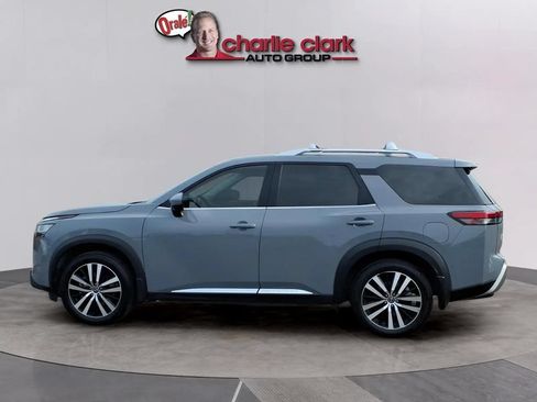 Used 2024 Nissan Pathfinder Platinum w/ Cargo Package FWD image 2