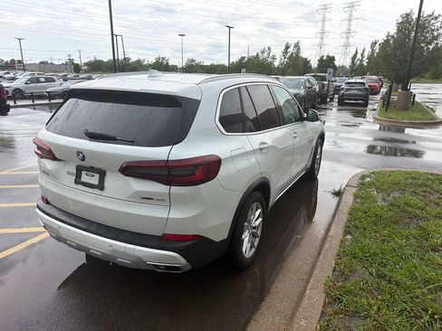 Used 2022 BMW X5 xDrive40i w/ Premium Package AWD/4WD image 6