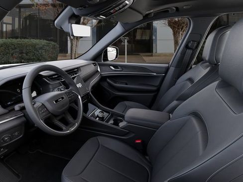 New 2025 Jeep Grand Cherokee Limited w/ Luxury Tech Group II image 22