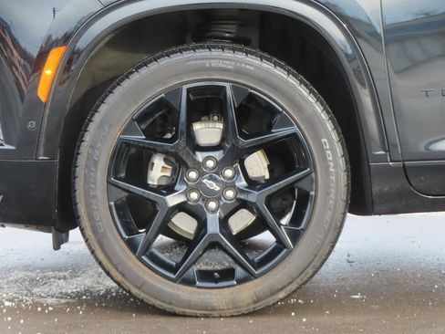 Certified 2024 Chevrolet Traverse RS image 13