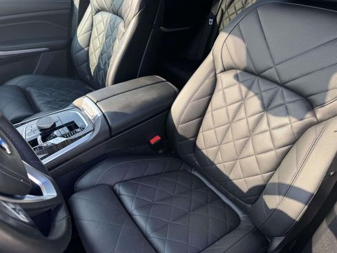 Used 2024 BMW X5 xDrive40i w/ Premium Package AWD/4WD image 20