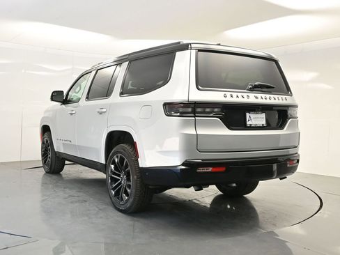 Used 2024 Jeep Grand Wagoneer Series II w/ Quick Order Packagew 28T image 6