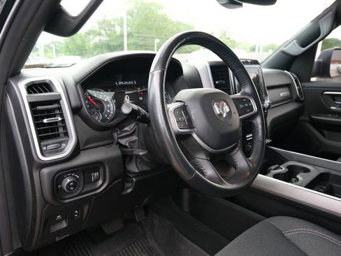 Used 2023 RAM 1500 Big Horn AWD/4WD image 7