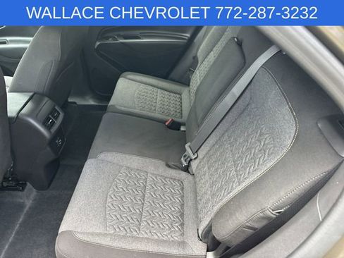 Used 2024 Chevrolet Equinox LT w/ LPO, Floor Liner Package FWD image 16