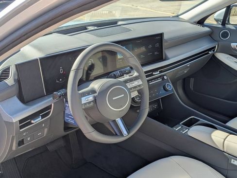 New 2026 Hyundai Sonata SEL FWD image 12