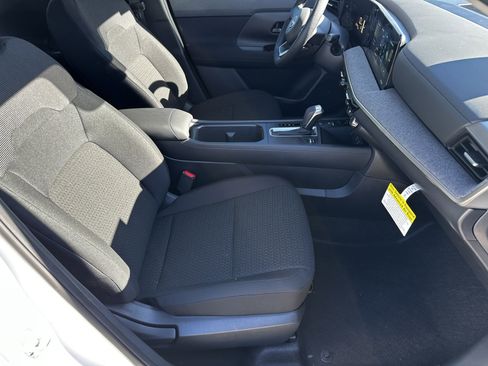 New 2026 Nissan Kicks S image 13