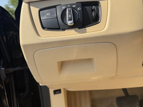 Used 2016 BMW 328i Sedan RWD image 18