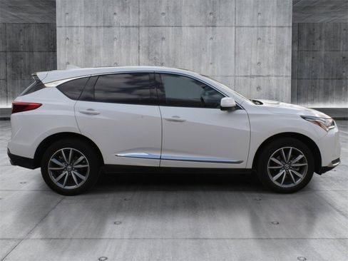 Used 2023 Acura RDX w/ Technology Package image 6