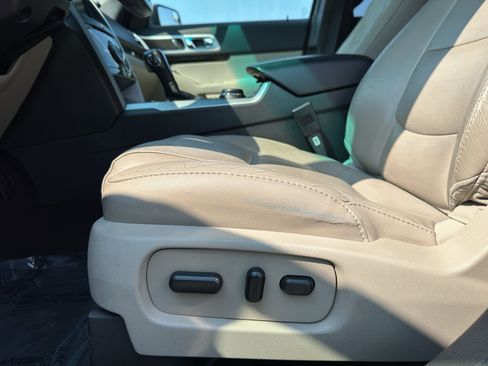 Used 2013 Ford Explorer Limited AWD/4WD image 19