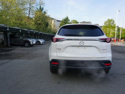 Used 2023 MAZDA CX-9 Touring Plus image 5
