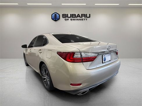 Used 2017 Lexus ES 350 image 3