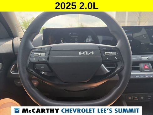 Used 2025 Kia K4 FWD image 16