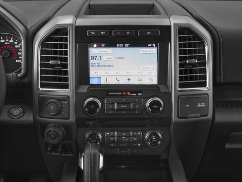 Used 2017 Ford F150 Raptor w/ Equipment Group 801A Mid AWD/4WD image 7
