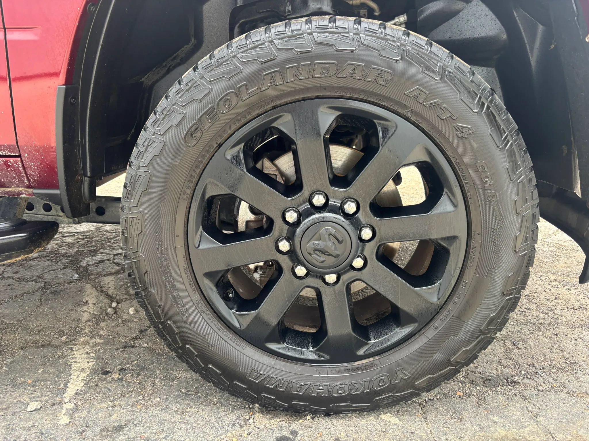 Used 2024 RAM 2500 Big Horn w/ Night Edition AWD/4WD image 11