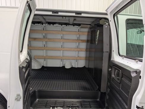 Used 2025 GMC Savana 2500 w/ Driver Convenience Package RWD image 17