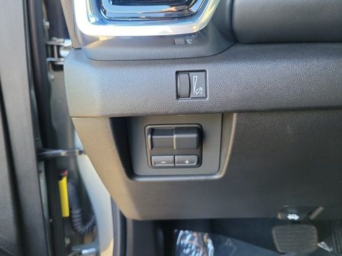 Used 2026 GMC Canyon Elevation w/ Convenience Package RWD image 20