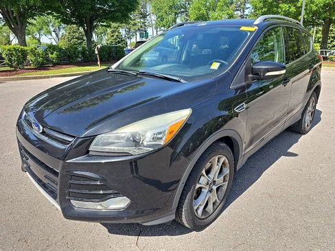Used 2014 Ford Escape Titanium w/ Equipment Group 401A FWD image 4