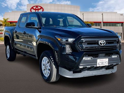 Certified 2024 Toyota Tacoma SR5 image 1