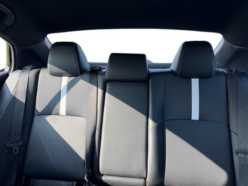 Used 2025 Toyota Camry SE FWD image 10
