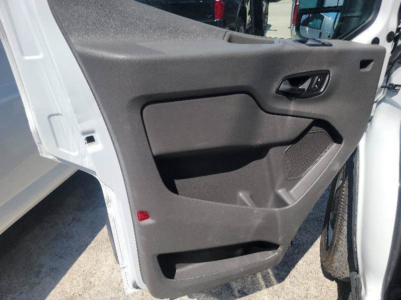 Used 2024 Ford Transit 250 148 Medium Roof RWD image 6