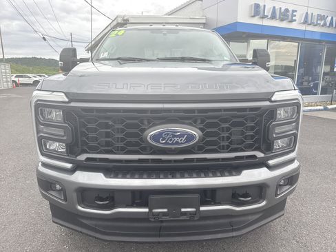 Used 2024 Ford F250 Lariat w/ Sport Appearance Package AWD/4WD image 9