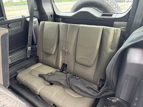 Used 2020 Land Rover Defender 110 HSE AWD/4WD image 4