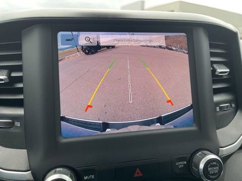 Used 2022 RAM 1500 Big Horn image 24