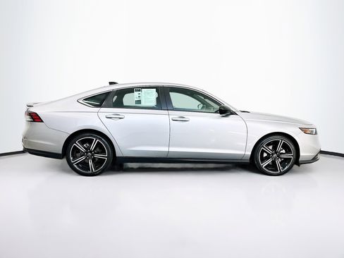 Used 2023 Honda Accord Sport image 10