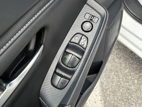 Certified 2024 Nissan Sentra SV FWD image 11