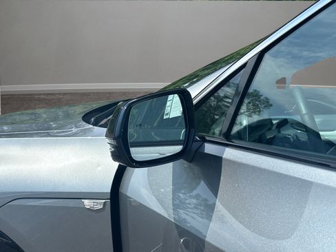 Used 2024 Cadillac Lyriq Luxury w/ LPO, Floor Liner Package image 41