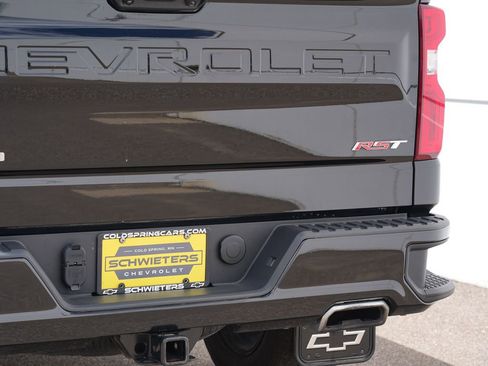 Used 2024 Chevrolet Silverado 1500 RST AWD/4WD image 10