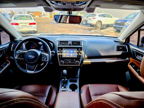 Used 2019 Subaru Outback 2.5i Touring w/ Popular Package #3A image 15
