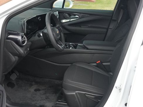 New 2026 Chevrolet Blazer EV LT image 25