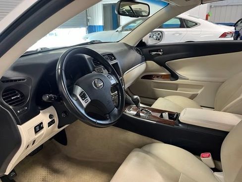 Used 2012 Lexus IS 250C RWD image 15