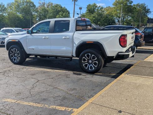 Used 2023 GMC Canyon AT4 w/ AT4 Premium Package AWD/4WD image 6