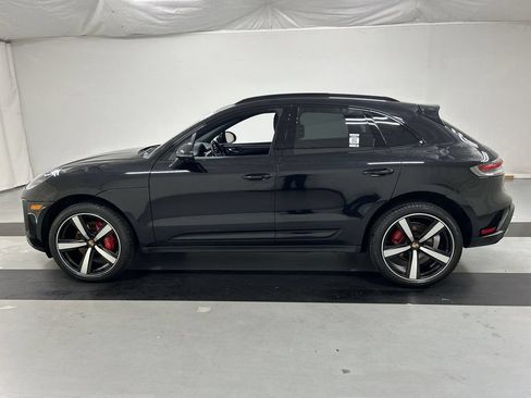 Certified 2024 Porsche Macan S AWD/4WD image 6