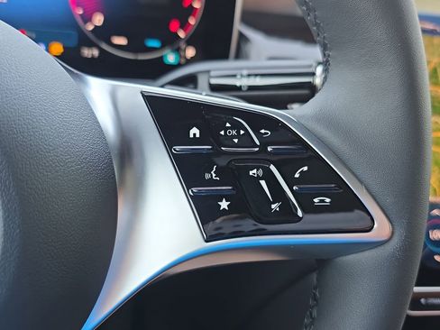 New 2026 Mercedes-Benz GLC 300 4MATIC image 22