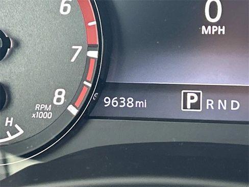 Used 2025 Nissan Frontier PRO-4X image 33