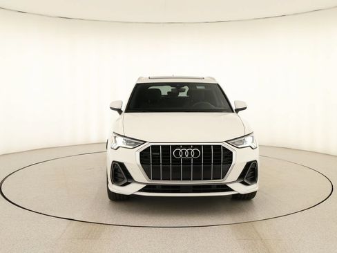 Used 2019 Audi Q3 2.0T Prestige AWD/4WD image 11