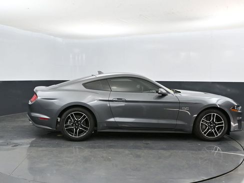 Certified 2022 Ford Mustang GT image 3