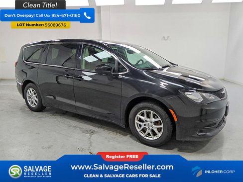 Used 2023 Chrysler Voyager LX w/ Fleet Security Group FWD image 5