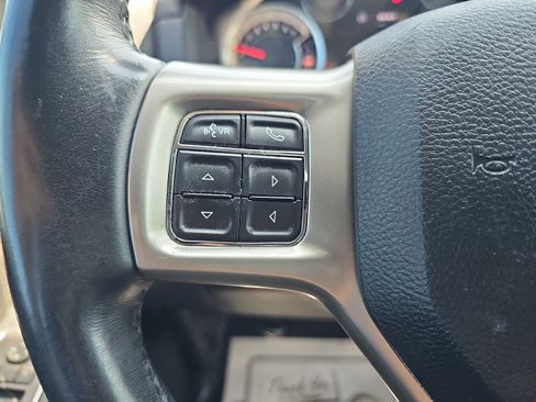 Used 2016 RAM 1500 Laramie AWD/4WD image 14