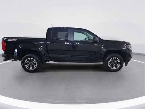 Certified 2022 Chevrolet Colorado Z71 image 2