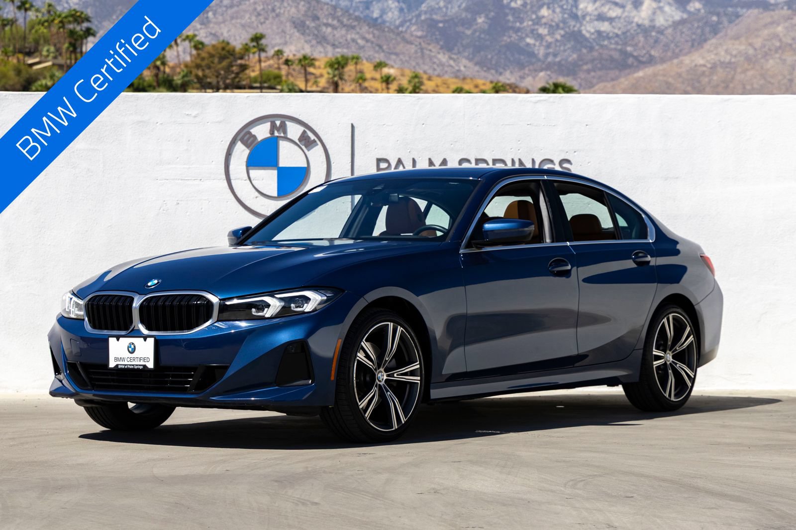 Certified 2024 BMW 330i xDrive Sedan w/ Premium Package AWD/4WD image 1