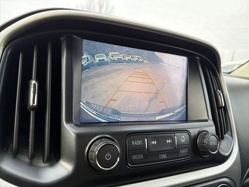 Used 2017 GMC Canyon SLT w/ Driver Alert Package image 20