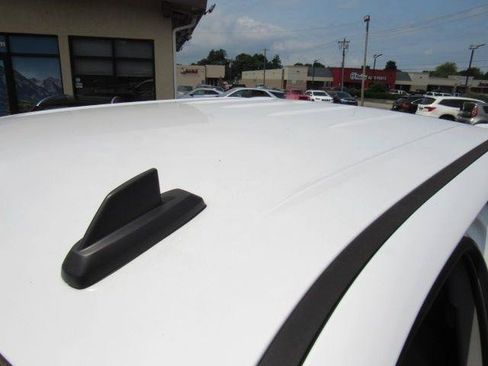 Used 2018 Chevrolet Silverado 1500 Custom w/ Custom Value Package AWD/4WD image 8