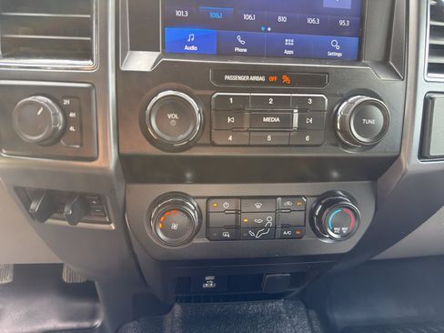 Used 2021 Ford F450 XLT w/ XLT Value Package AWD/4WD image 19