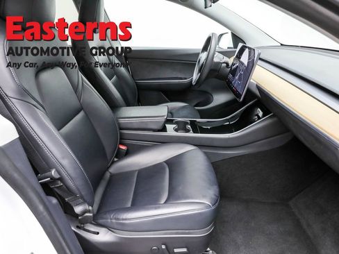 Used 2020 Tesla Model Y Performance image 23